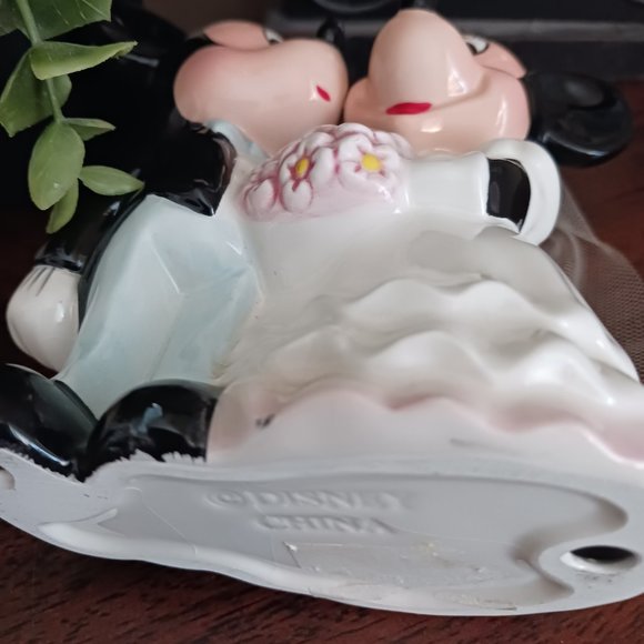 Vintage Disney China Mickey and Minnie Wedding Figurine - Picture 9 of 10